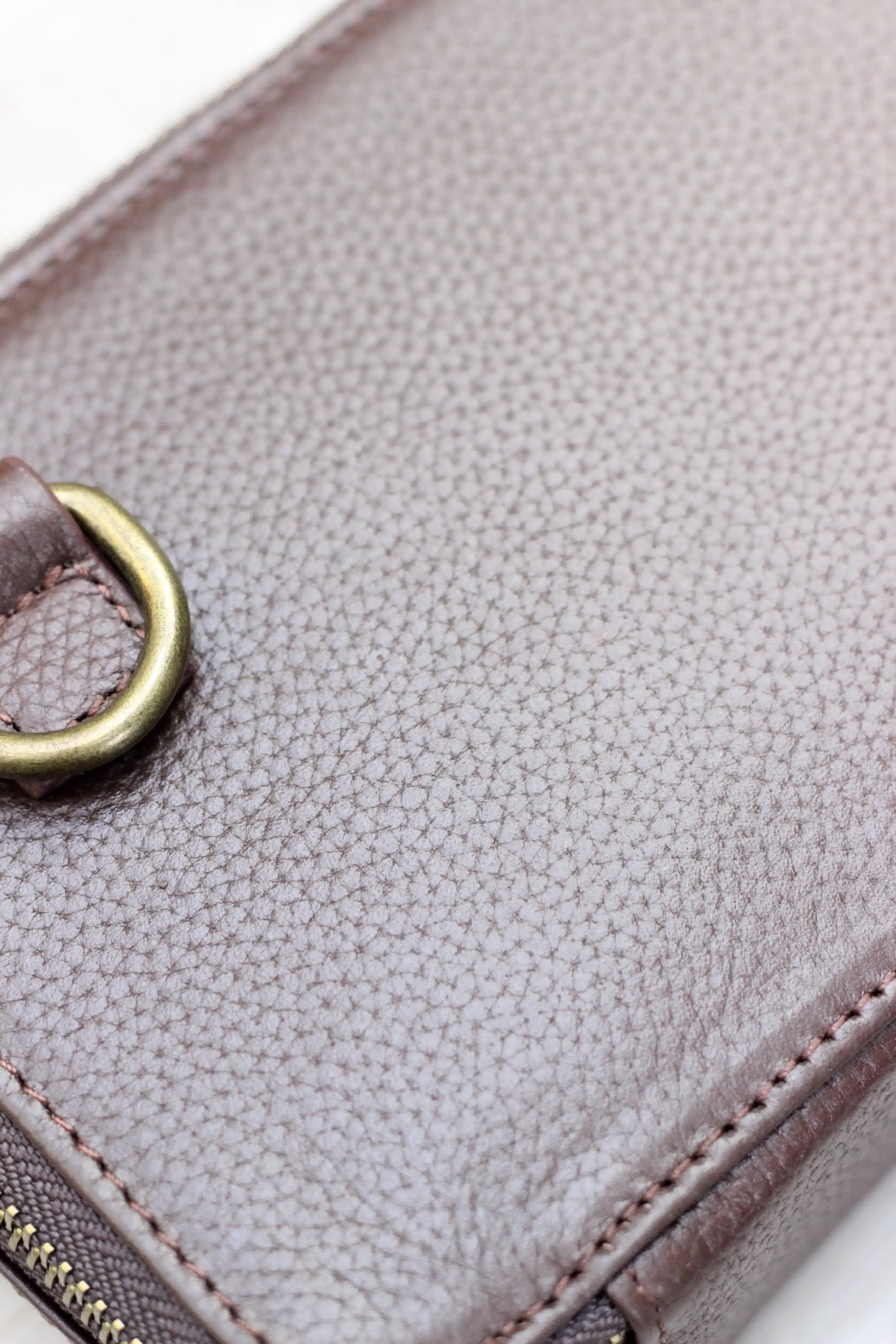 POUCH CHOCOLATE view