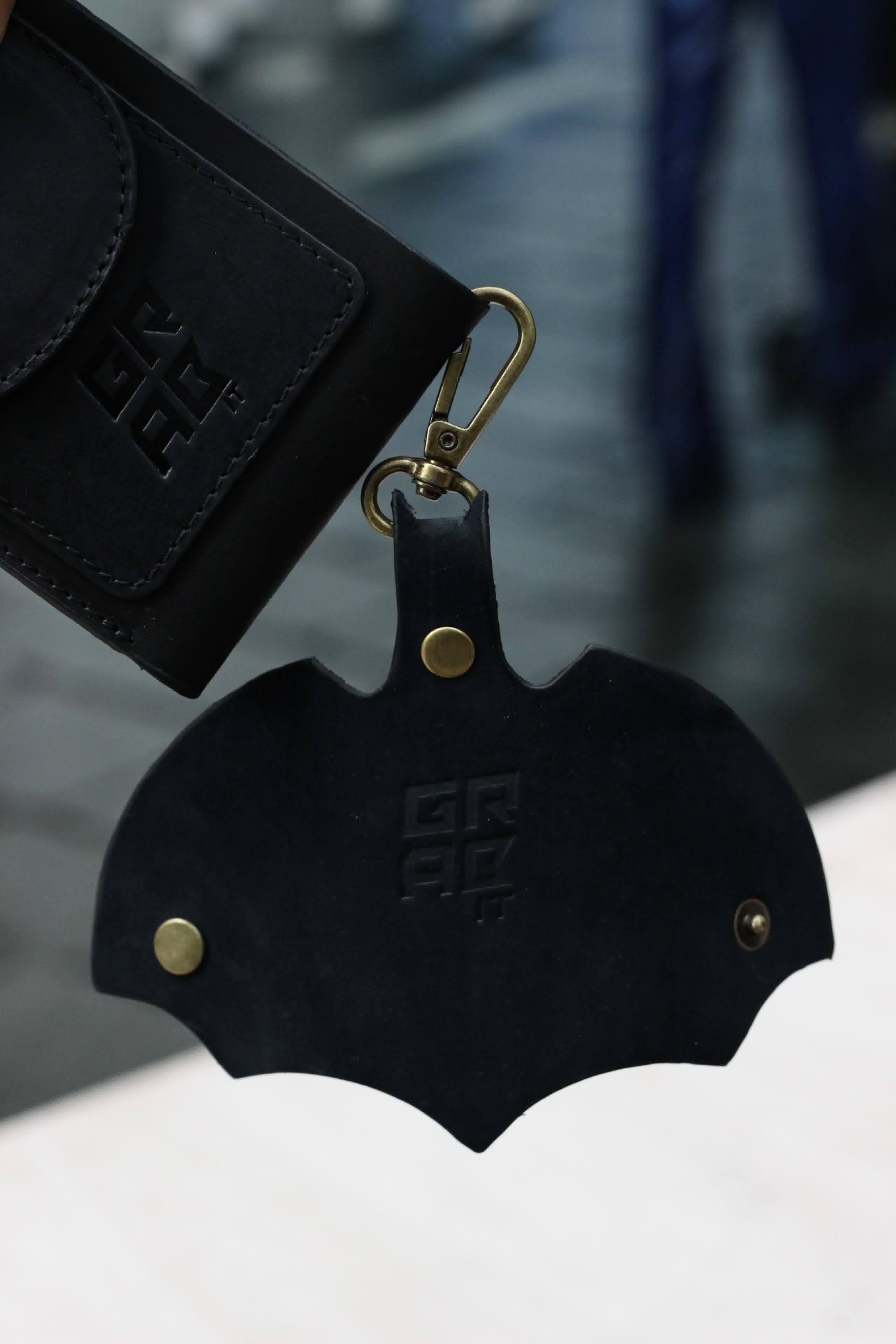 BATMAN KEY HOLDER view