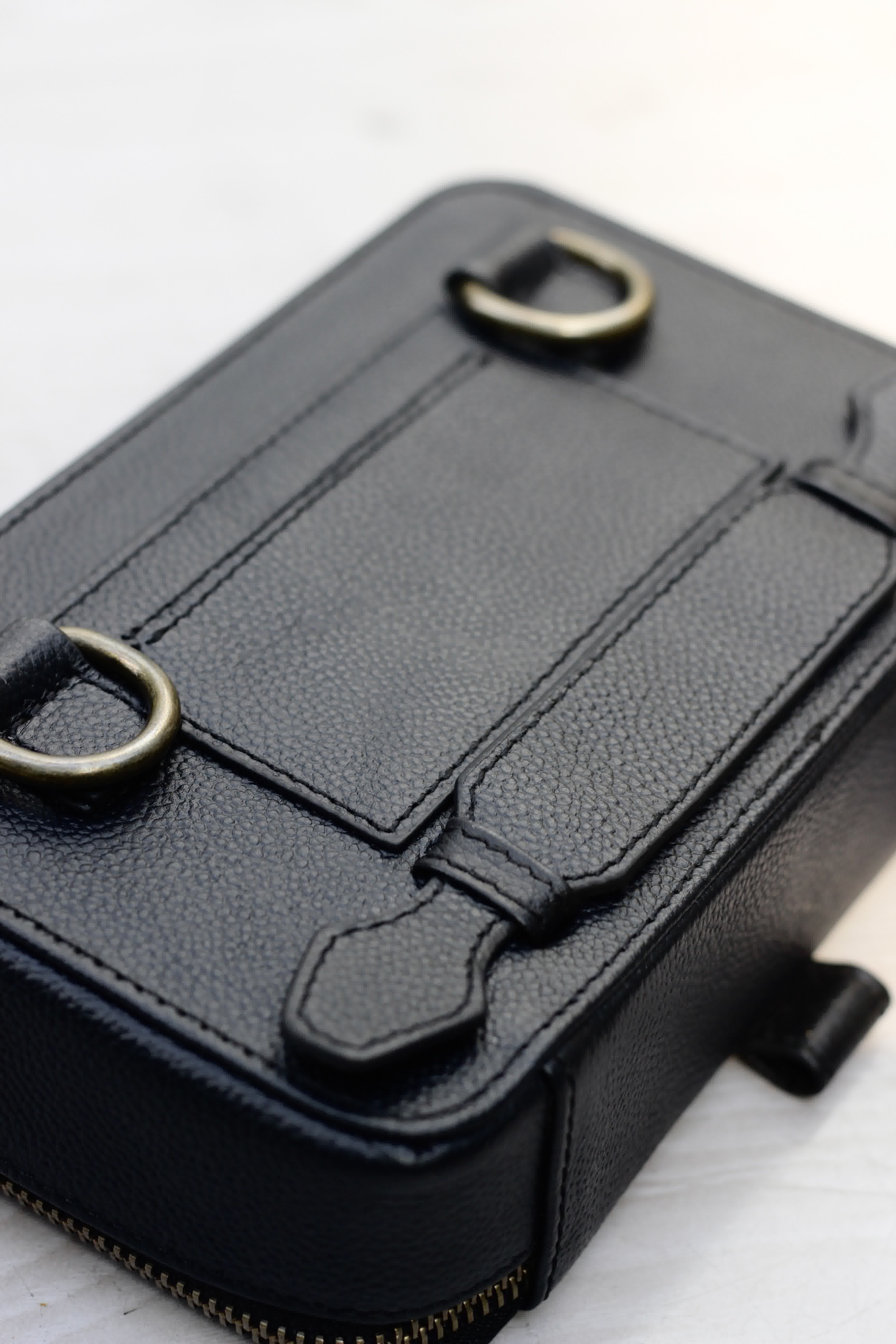 POUCH BLACK view